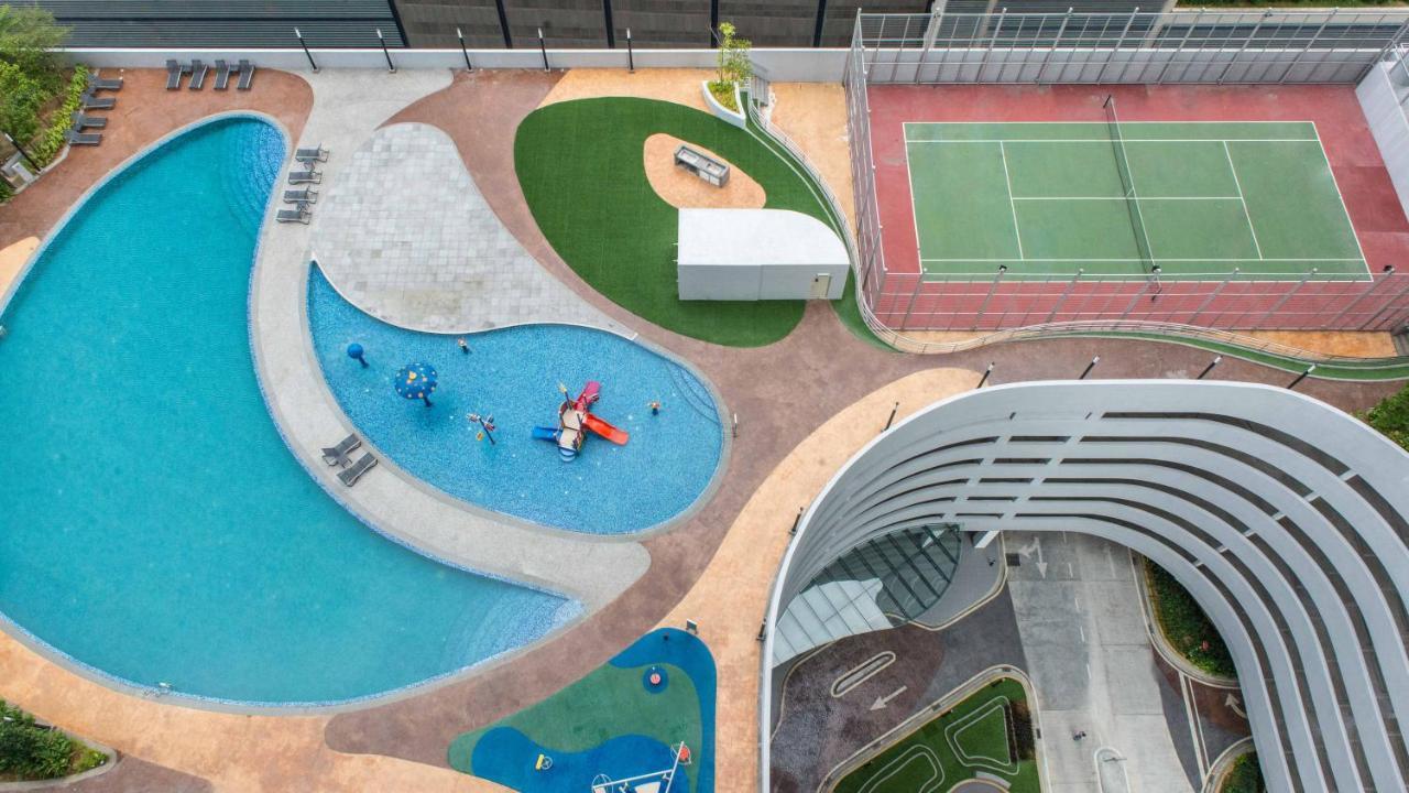 Encorp Marina Suites By Iconic Bliss Нусаяя Екстер'єр фото